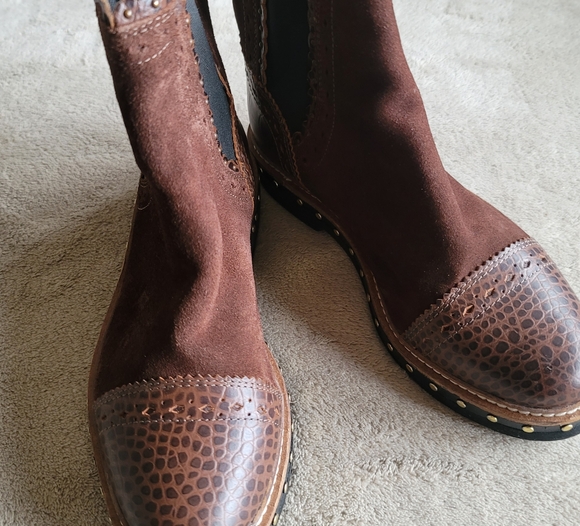 NEW Free People Atlas Chelsea Boot Brown Leather Pull On - Picture 3 of 5